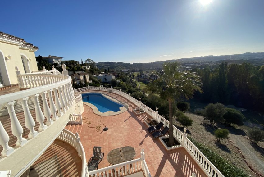 R4002268-Villa-For-Sale-Mijas-Golf-Detached-5-Beds-480-Built-2