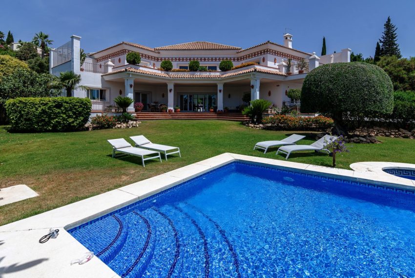 R4083568-Villa-For-Sale-Benahavis-Detached-6-Beds-733-Built-16