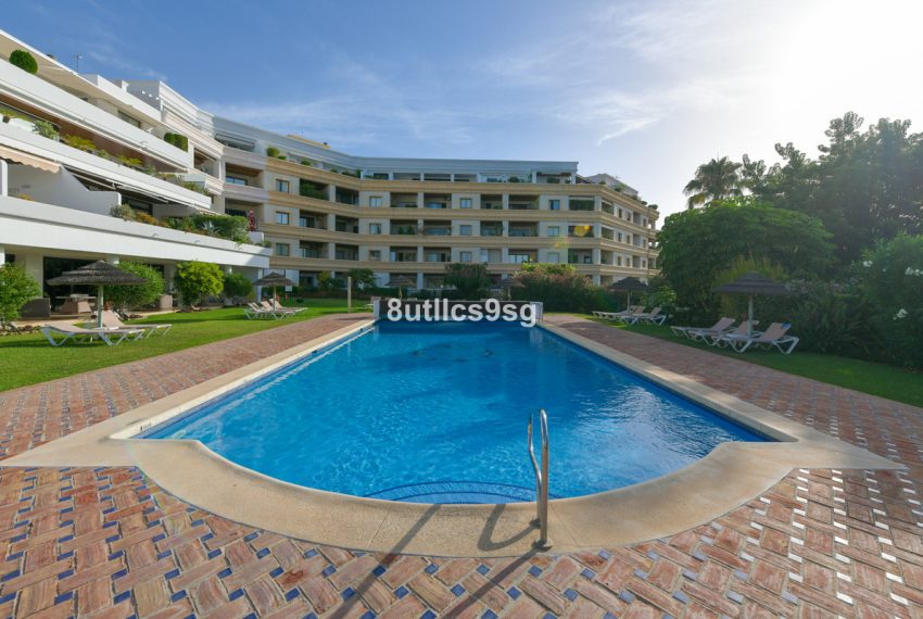 R4095790-Apartment-For-Sale-Nueva-Andalucia-Middle-Floor-3-Beds-247-Built-1