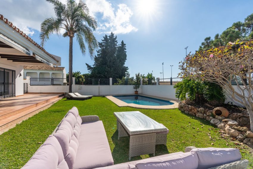 R4131322-Villa-For-Sale-Marbella-Detached-7-Beds-474-Built-18