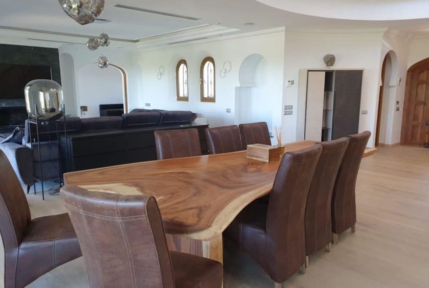 R4141156-Villa-For-Sale-Benahavis-Detached-6-Beds-700-Built-10