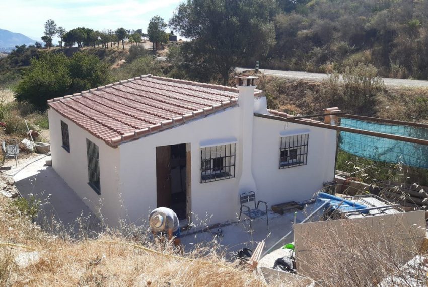 R4165552-Villa-For-Sale-La-Cala-de-Mijas-Finca-1-Beds-45-Built