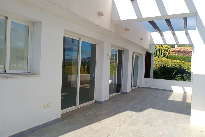 R4202746-Villa-For-Sale-Nueva-Andalucia-Detached-7-Beds-504-Built-11