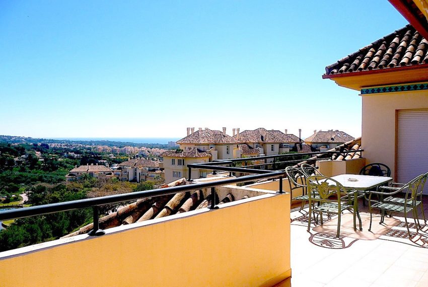 R4220410-Apartment-For-Sale-Elviria-Penthouse-3-Beds-173-Built-7