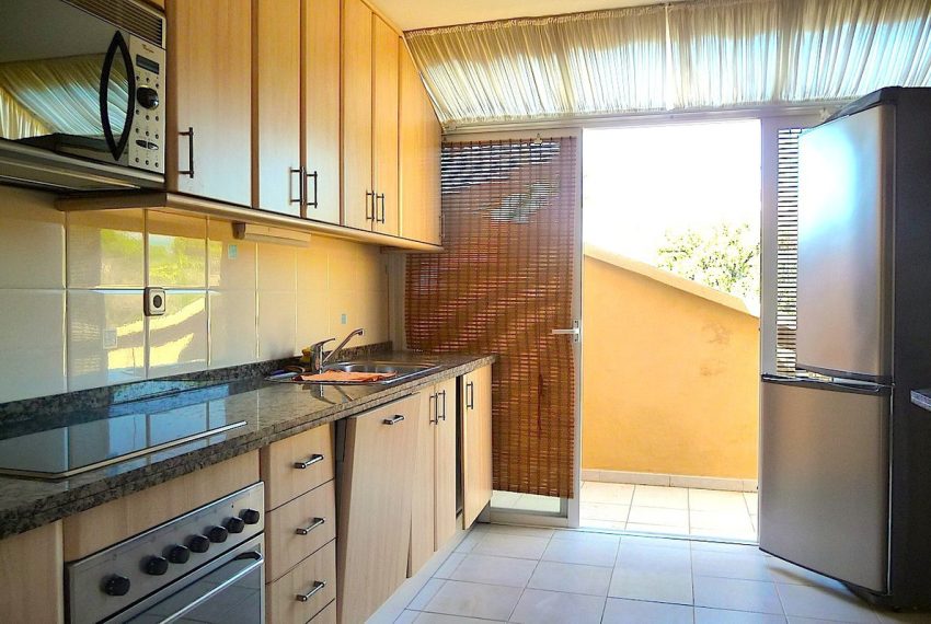 R4220410-Apartment-For-Sale-Elviria-Penthouse-3-Beds-173-Built-8