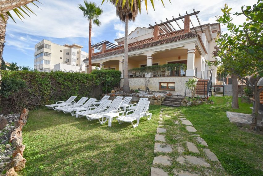 R4274503-Villa-For-Sale-Marbella-Semi-Detached-5-Beds-495-Built-16