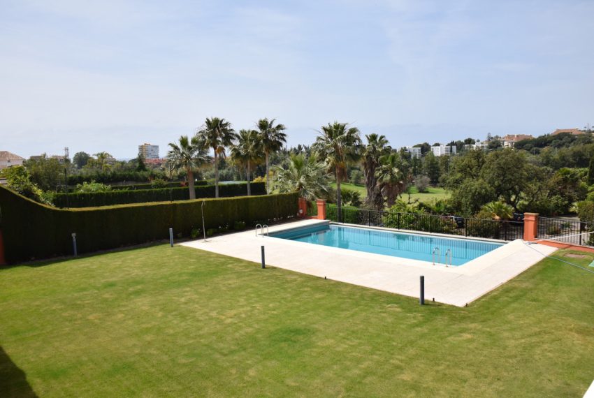 R4310296-Villa-For-Sale-Santa-Clara-Detached-4-Beds-707-Built-4