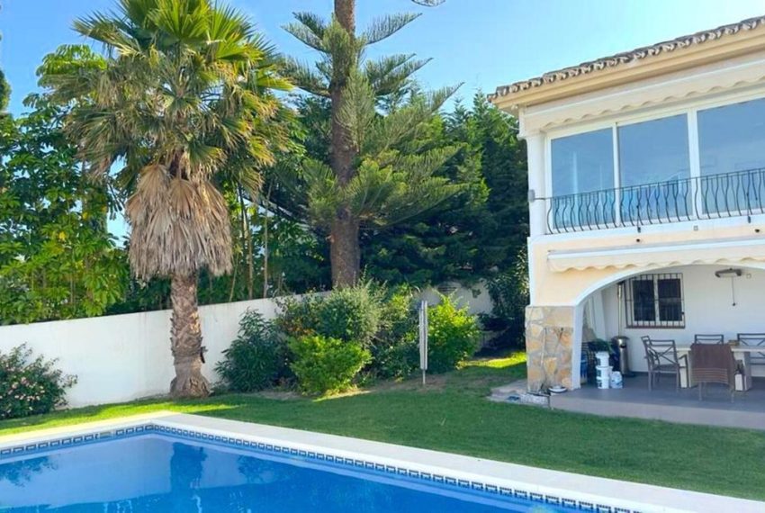 R4331056-Villa-For-Sale-Guadalmina-Alta-Detached-5-Beds-521-Built-14