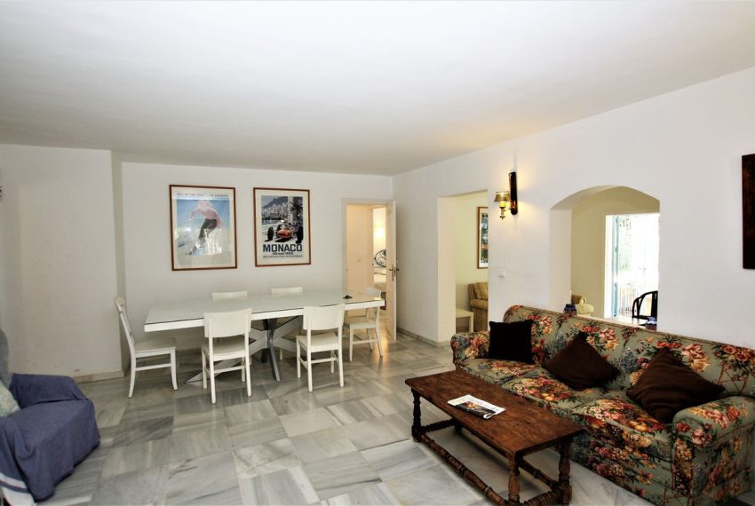 R4334983-Villa-For-Sale-Cabopino-Detached-4-Beds-201-Built-3