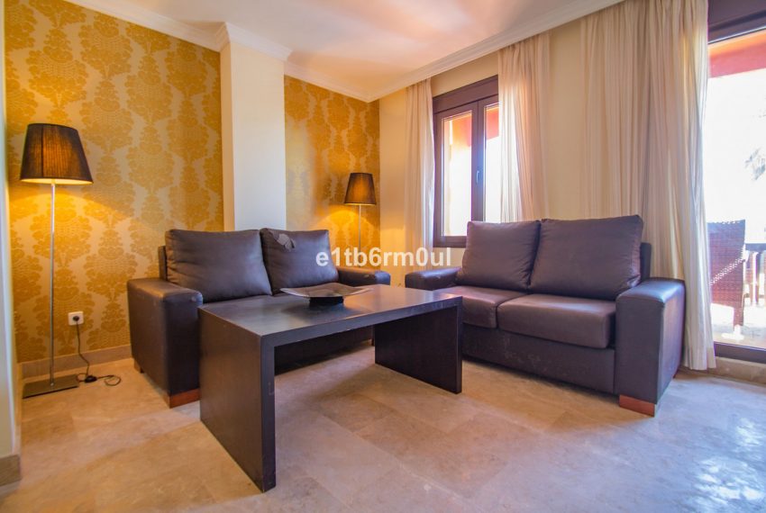 R4345420-Apartment-For-Sale-Estepona-Penthouse-6-Beds-216-Built-16