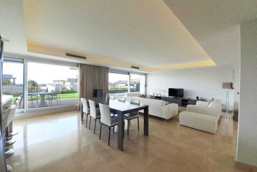 R4348012-Apartment-For-Sale-Benahavis-Ground-Floor-4-Beds-181-Built-9