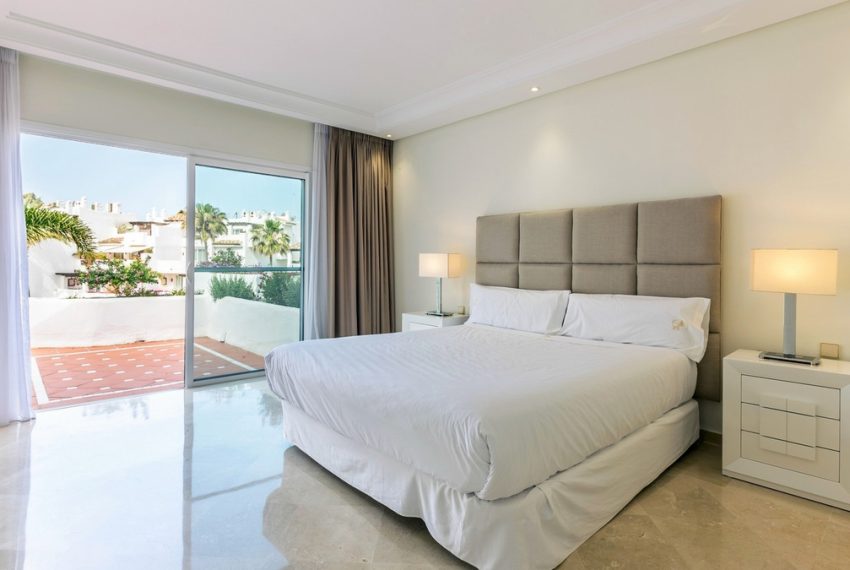 R4381480-Apartment-For-Sale-Puerto-Banus-Penthouse-Duplex-3-Beds-204-Built-10