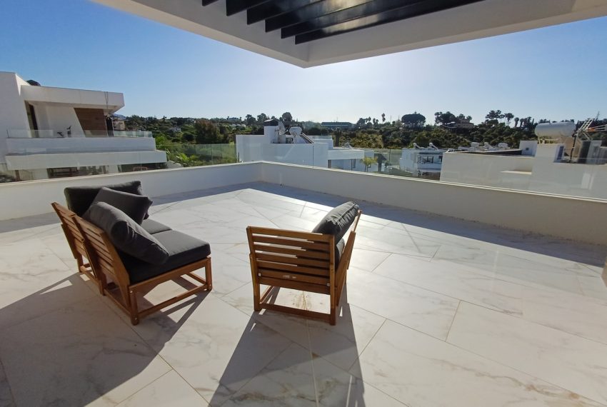 R4403740-Villa-For-Sale-Estepona-Detached-3-Beds-390-Built-19