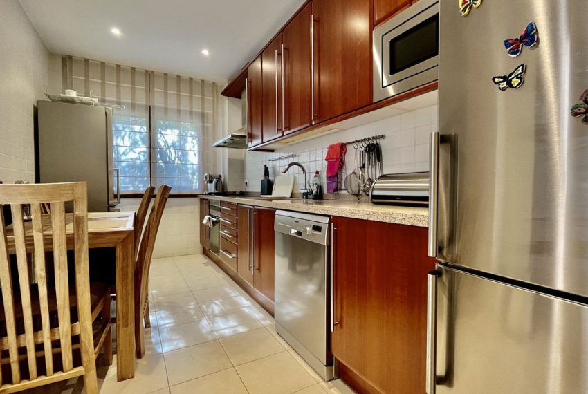 R4418494-Apartment-For-Sale-The-Golden-Mile-Ground-Floor-3-Beds-152-Built-9