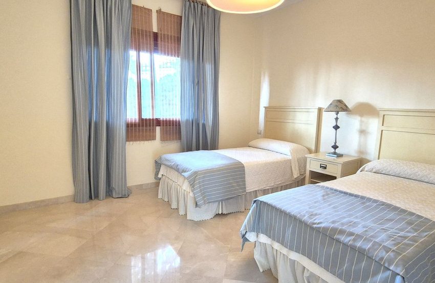 R4435243-Apartment-For-Sale-Elviria-Penthouse-3-Beds-145-Built-4