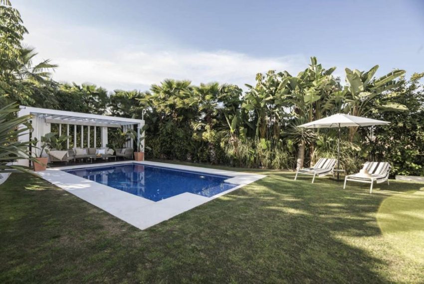 R4436593-Villa-For-Sale-Las-Brisas-Detached-4-Beds-228-Built-1