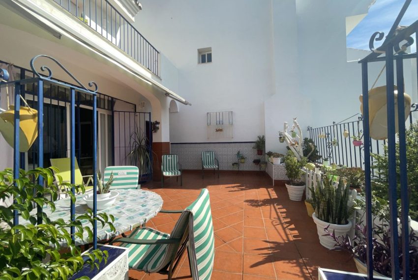 R4438267-Villa-For-Sale-Estepona-Detached-3-Beds-130-Built-6