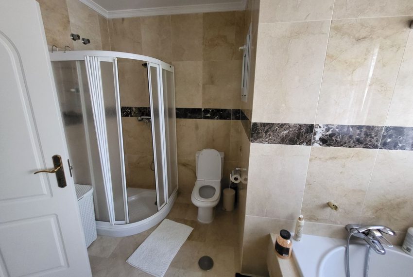 R4441837-Apartment-For-Sale-Elviria-Penthouse-3-Beds-280-Built-14