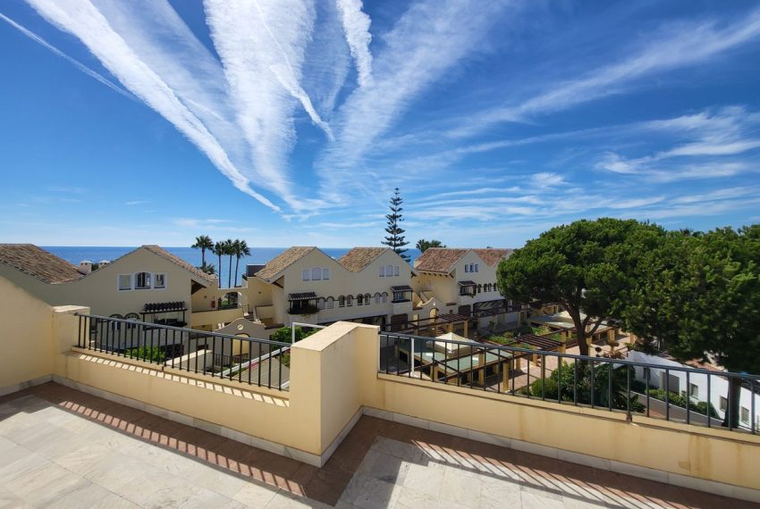 R4441837-Apartment-For-Sale-Elviria-Penthouse-3-Beds-280-Built