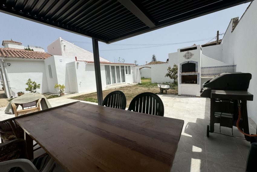 R4457377-Villa-For-Sale-Estepona-Detached-3-Beds-170-Built-8