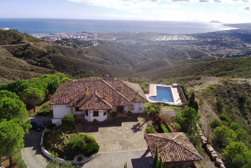 R4502134-Villa-For-Sale-Estepona-Finca-5-Beds-465-Built-17