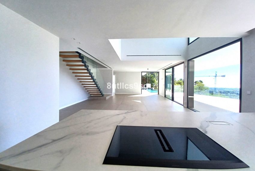 R4502821-Villa-For-Sale-Benahavis-Detached-5-Beds-538-Built-14