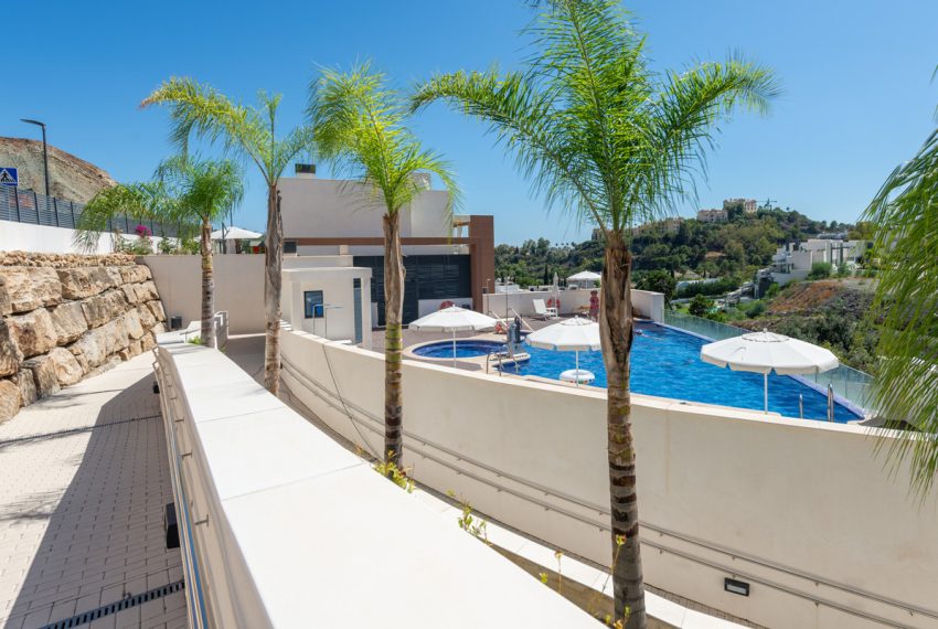 R4503271-Apartment-For-Sale-La-Quinta-Penthouse-3-Beds-105-Built-8