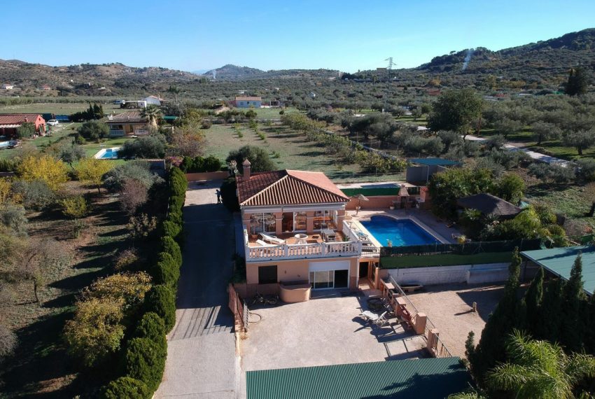 R4550179-Villa-For-Sale-Monda-Finca-3-Beds-214-Built