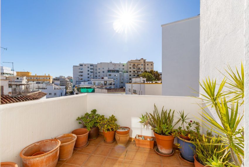 R4552039-Apartment-For-Sale-Marbella-Penthouse-2-Beds-70-Built-6