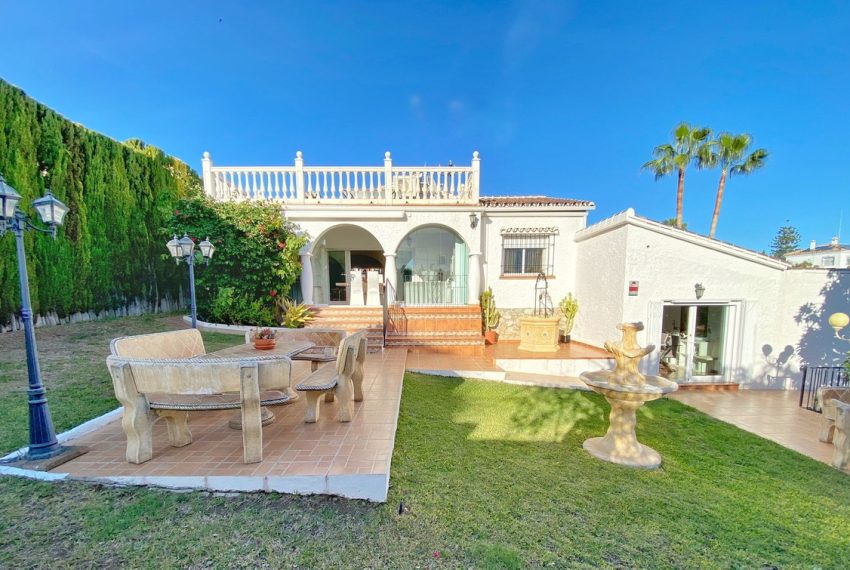 R4553383-Villa-For-Sale-Marbella-Detached-3-Beds-234-Built-10