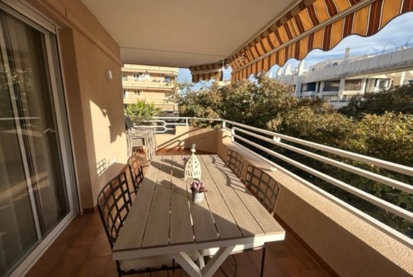 R4563133-Apartment-For-Sale-Marbella-Middle-Floor-3-Beds-126-Built-3