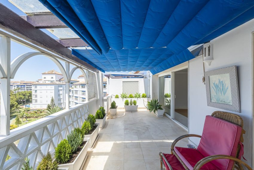 R4568056-Apartment-For-Sale-Puerto-Banus-Penthouse-Duplex-5-Beds-280-Built-3