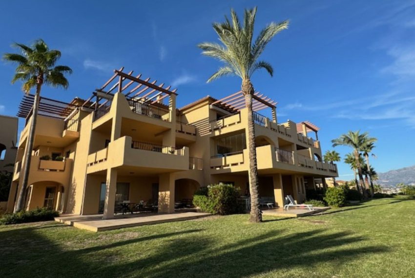 R4577038-Apartment-For-Sale-Benahavis-Ground-Floor-3-Beds-127-Built