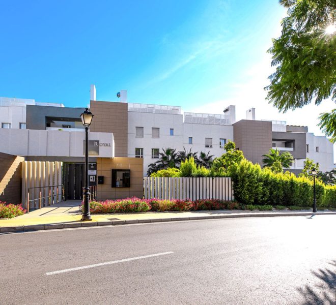 R4593799-Image 1-Middle Floor - 2 Beds - 107 Built