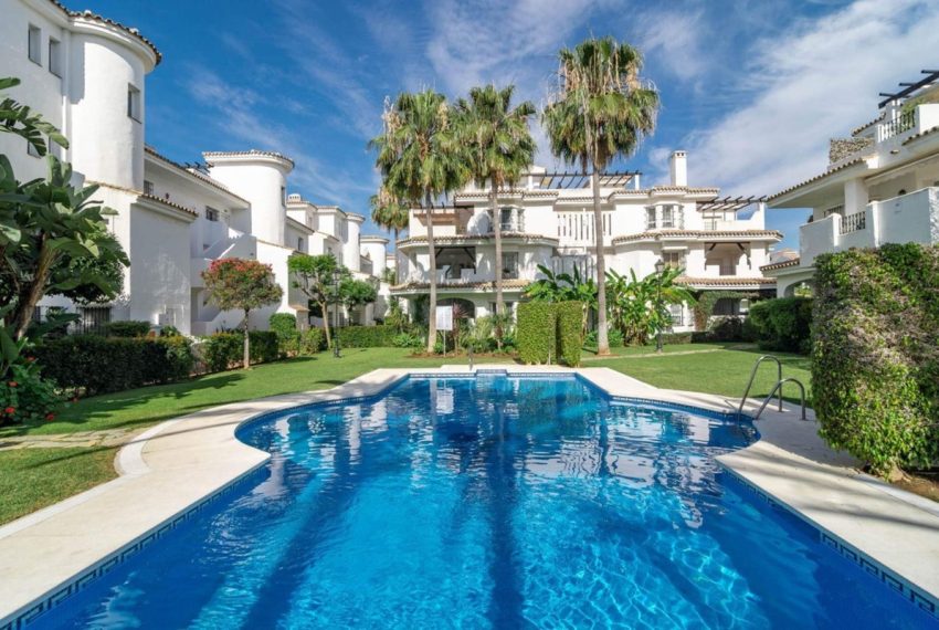 R4602460-Apartment-For-Sale-Nueva-Andalucia-Ground-Floor-3-Beds-135-Built