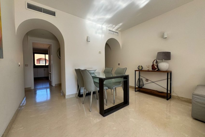 R4637200-Apartment-For-Sale-Bel-Air-Penthouse-2-Beds-110-Built-8