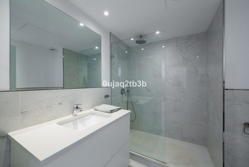 R4648237-Apartment-For-Sale-Nueva-Andalucia-Penthouse-3-Beds-143-Built-18