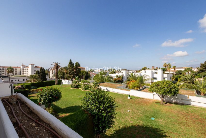 R4648237-Apartment-For-Sale-Nueva-Andalucia-Penthouse-3-Beds-143-Built-3