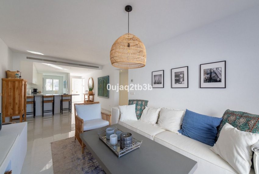 R4648237-Apartment-For-Sale-Nueva-Andalucia-Penthouse-3-Beds-143-Built-6