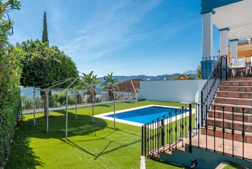 R4661296-Villa-For-Sale-Benahavis-Semi-Detached-5-Beds-255-Built-7