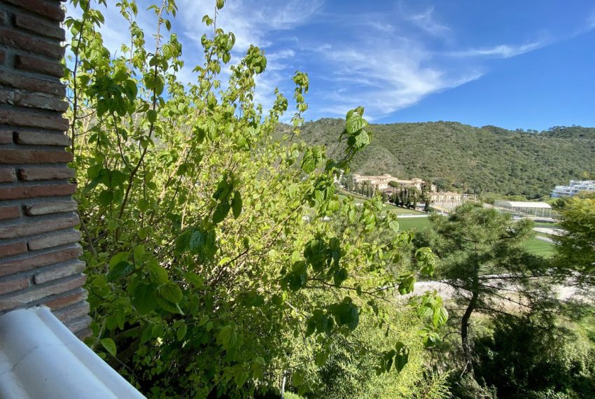 R4677088-Villa-For-Sale-Benahavis-Detached-4-Beds-440-Built-10