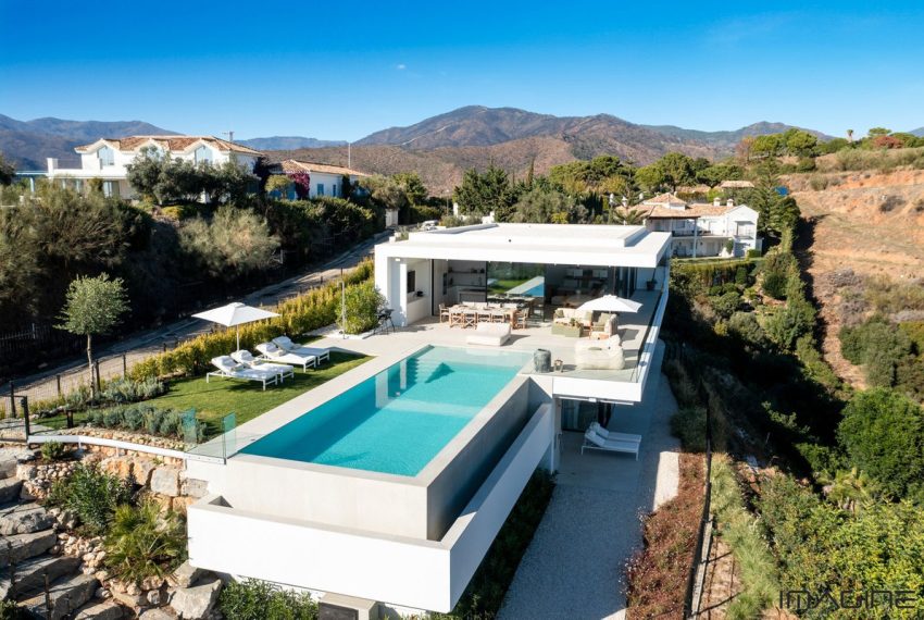 R4692358-Villa-For-Sale-Benahavis-Detached-6-Beds-472-Built-2