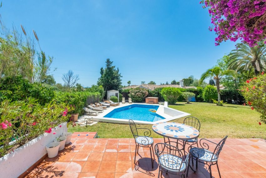 R4722724-Villa-For-Sale-Atalaya-Detached-6-Beds-260-Built-1