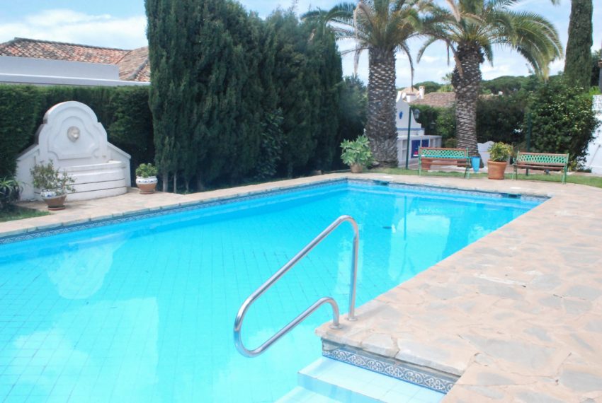 R4726147-Villa-For-Sale-Las-Chapas-Detached-5-Beds-352-Built-4