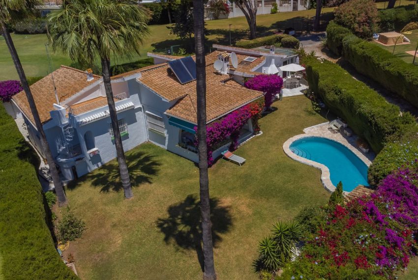 R4732972-Villa-For-Sale-Guadalmina-Alta-Detached-5-Beds-252-Built-1