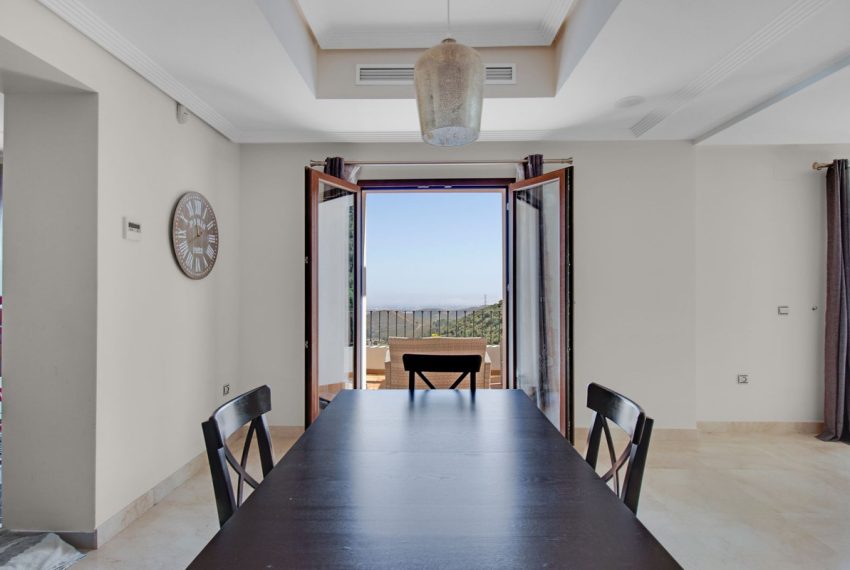 R4733278-Villa-For-Sale-Benahavis-Detached-3-Beds-584-Built-10