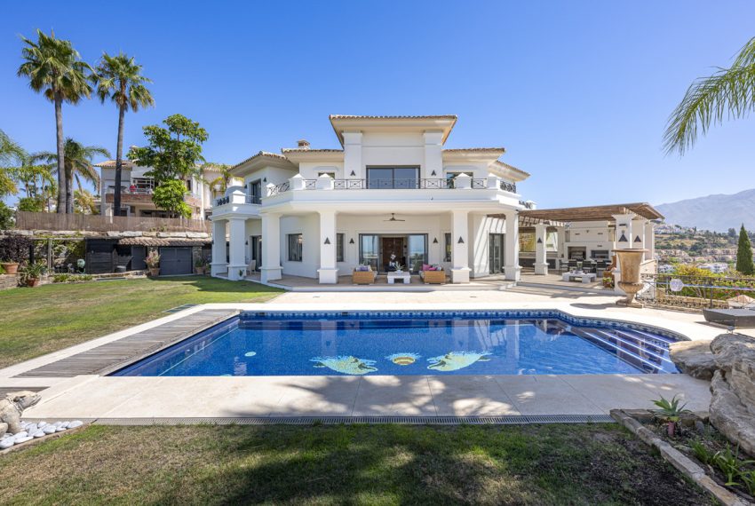 R4739635-Villa-For-Sale-Los-Arqueros-Detached-4-Beds-621-Built