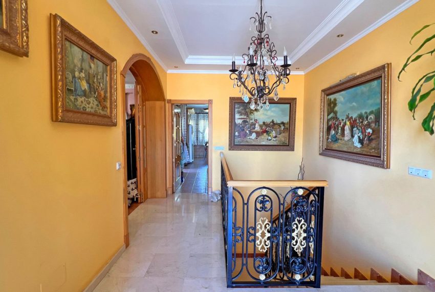 R4742428-Villa-For-Sale-Reserva-de-Marbella-Detached-6-Beds-255-Built-9