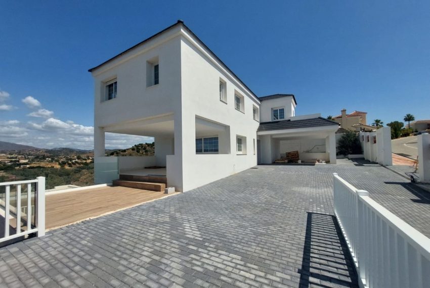 R4752265-Villa-For-Sale-Mijas-Golf-Detached-4-Beds-300-Built