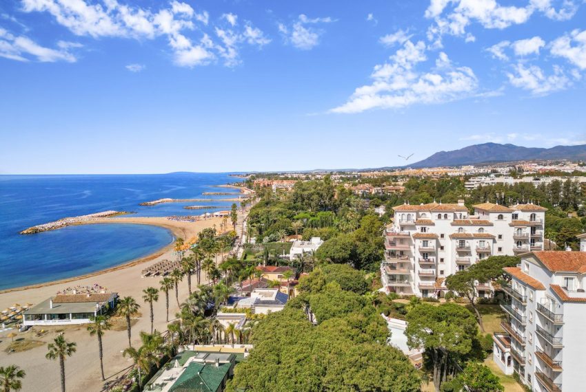 R4760590-Apartment-For-Sale-Puerto-Banus-Ground-Floor-4-Beds-210-Built-1